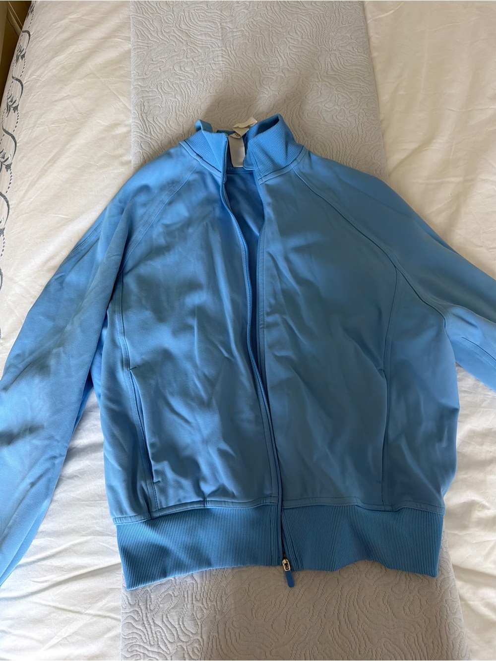 lululemon athletica Wunder Train Track Jacket in Sky Blue